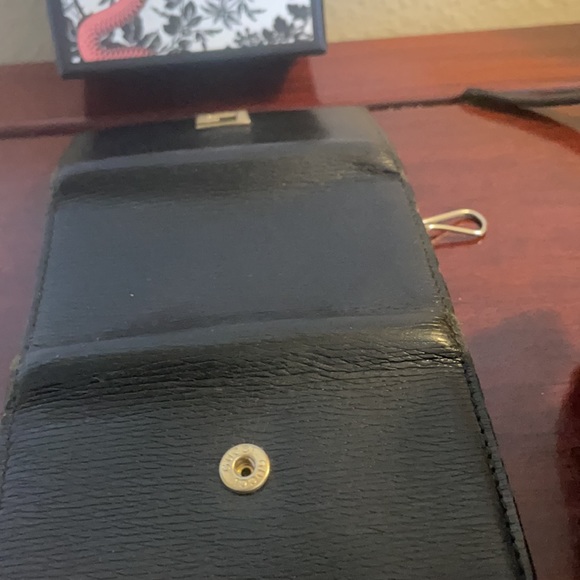 Gucci Key Holder - Picture 6 of 8